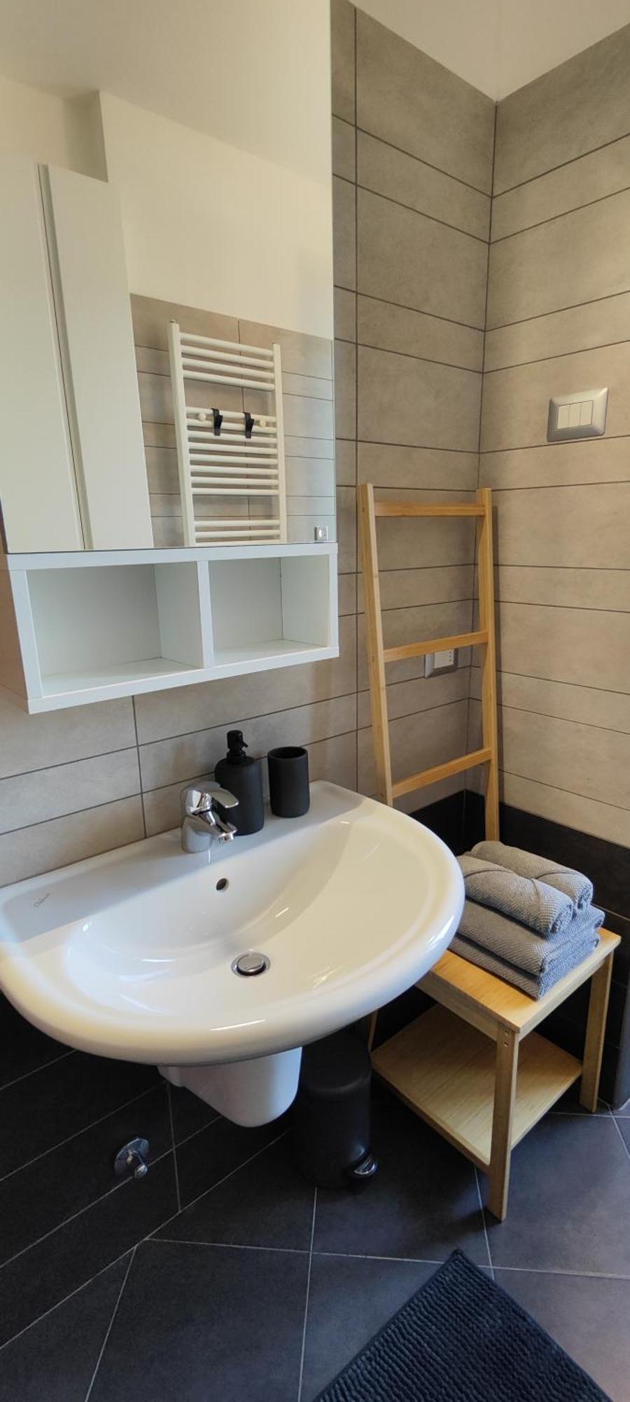 Jasmine Malpensa Express And Train To Milano Apartment Busto Arsizio Exterior foto
