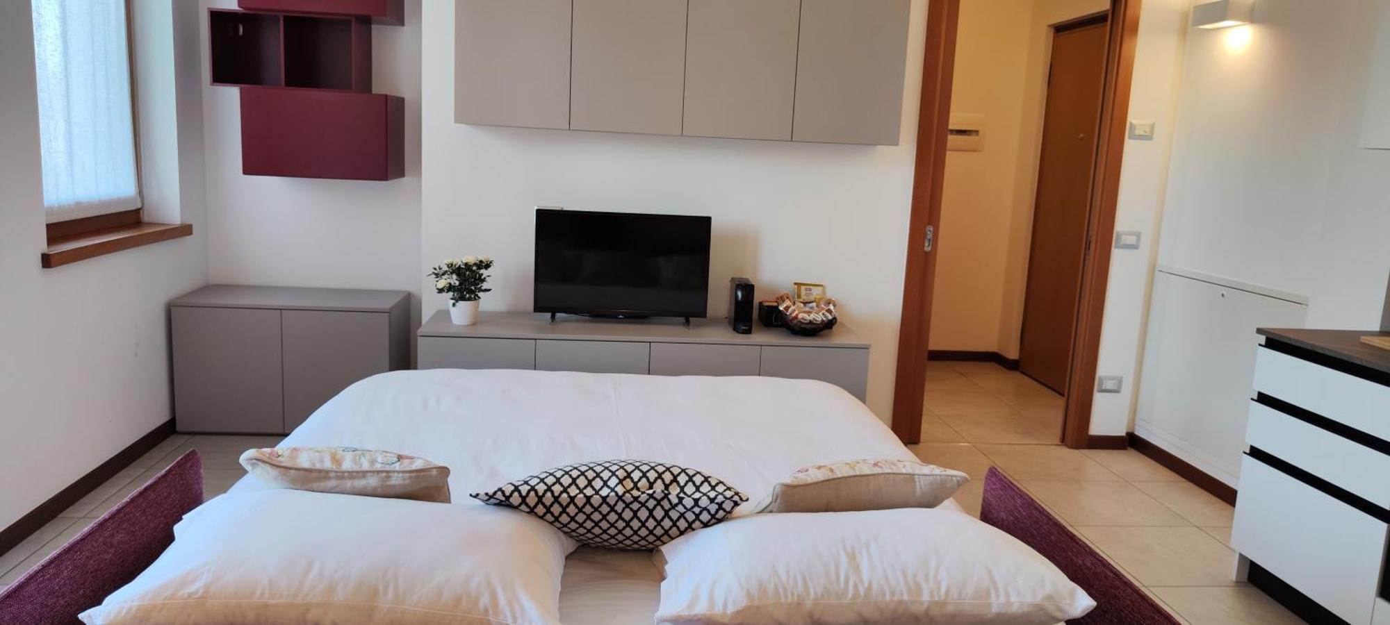 Jasmine Malpensa Express And Train To Milano Apartment Busto Arsizio Exterior foto